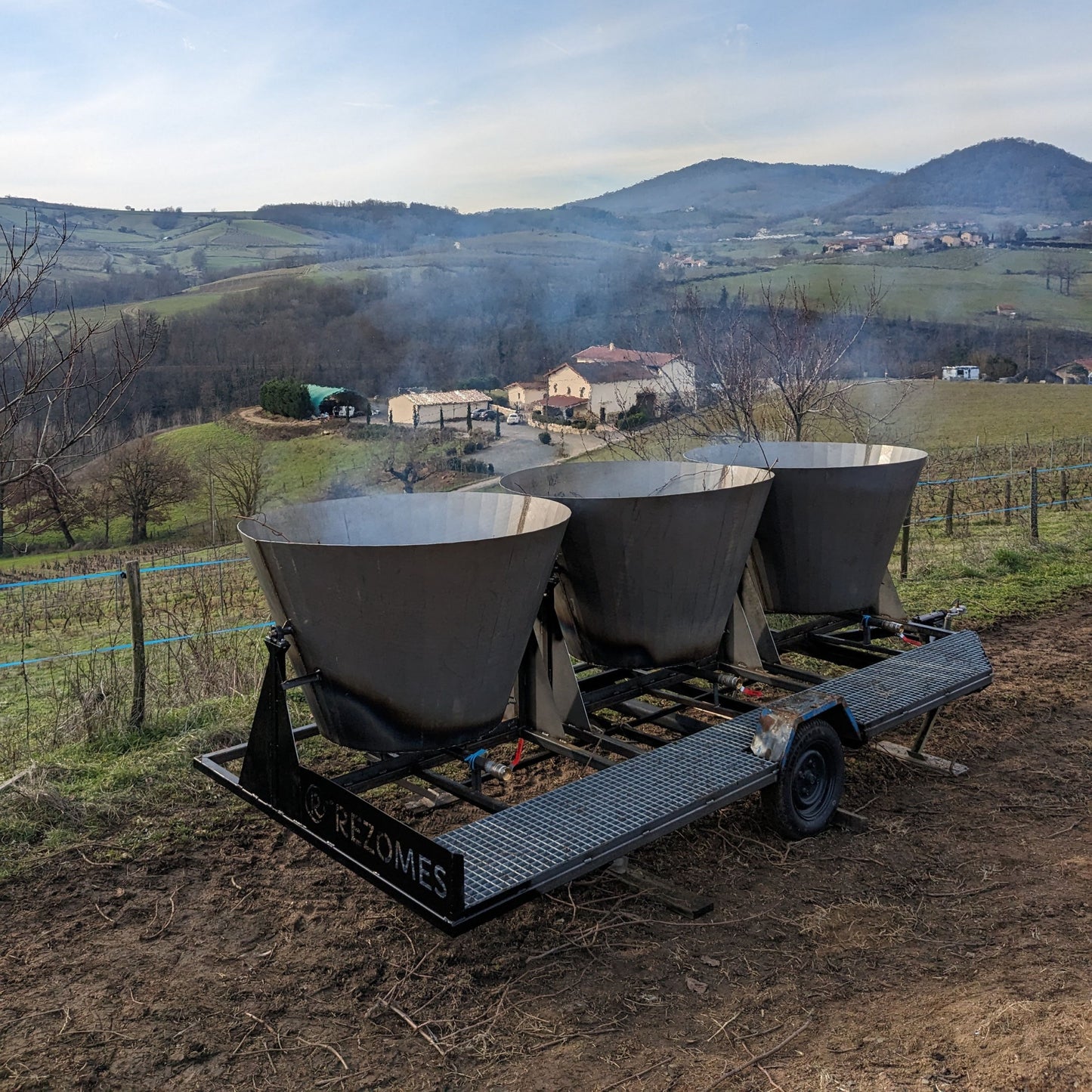 Remorque Tri-Kiln pour production de biochar