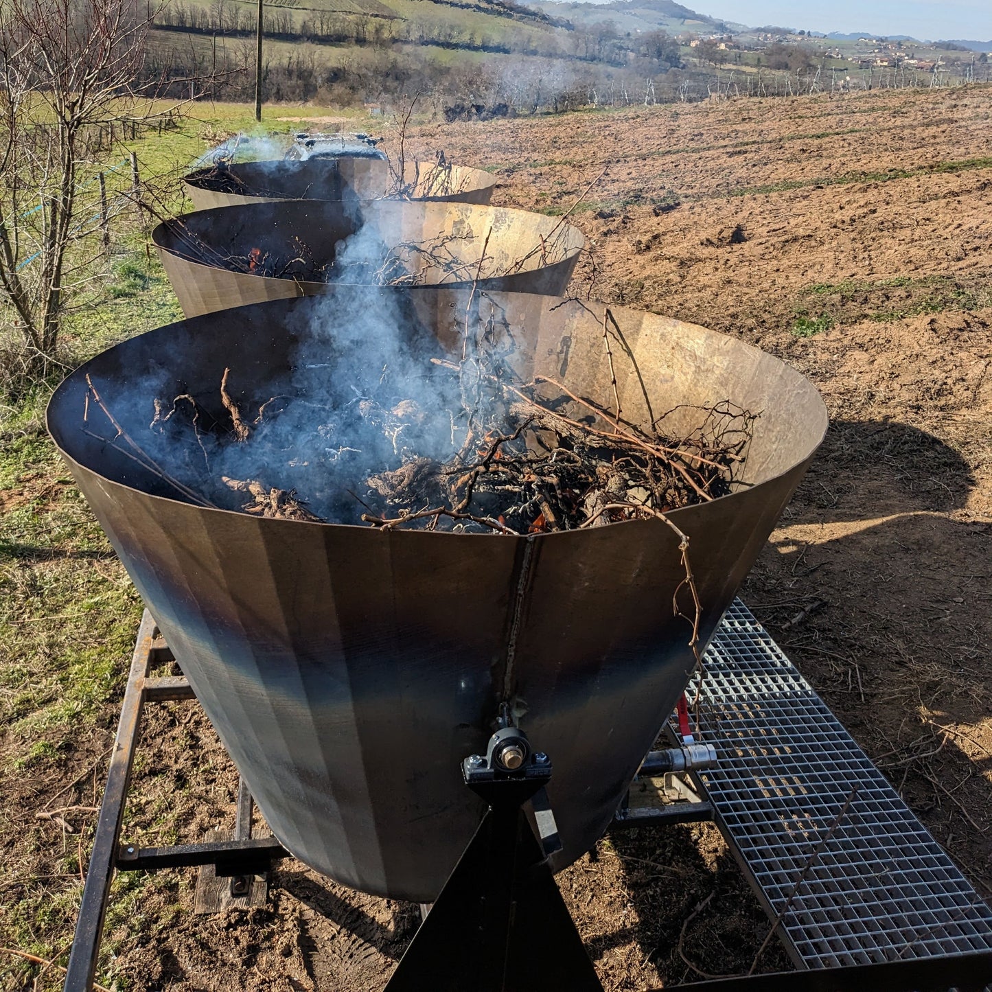 Remorque Tri-Kiln pour production de biochar